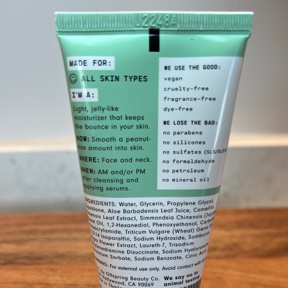 * NWT* Versed Dew Point Moisturizing Gel-Cream 2 Fl Oz. Vegan All Akin Types - Picture 2 of 3